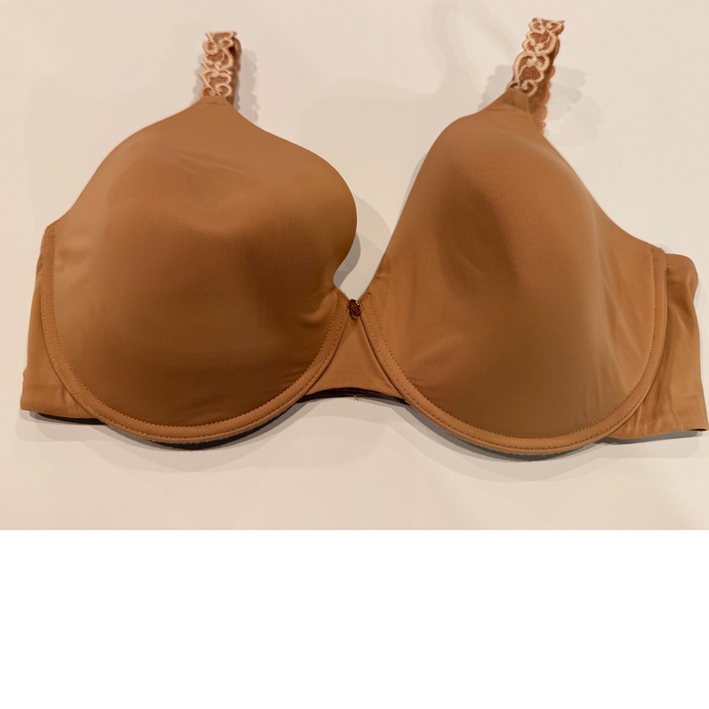 Natori Tan Nude Underwire Lace Trim Strap Molded Cup Bra 38DD 732044